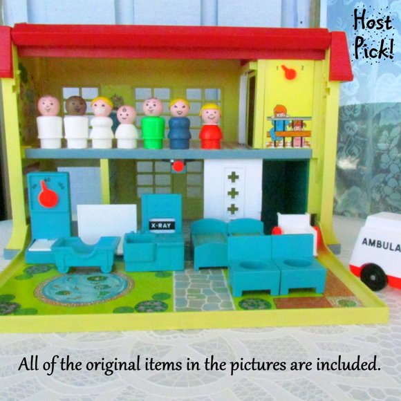 FISHER-PRICE Other - FISHER-PRICE CHILDREN'S HOSPITAL, LITTLE PEOPLE, AMBULANCE, ORIGINAL PIECES, EUC